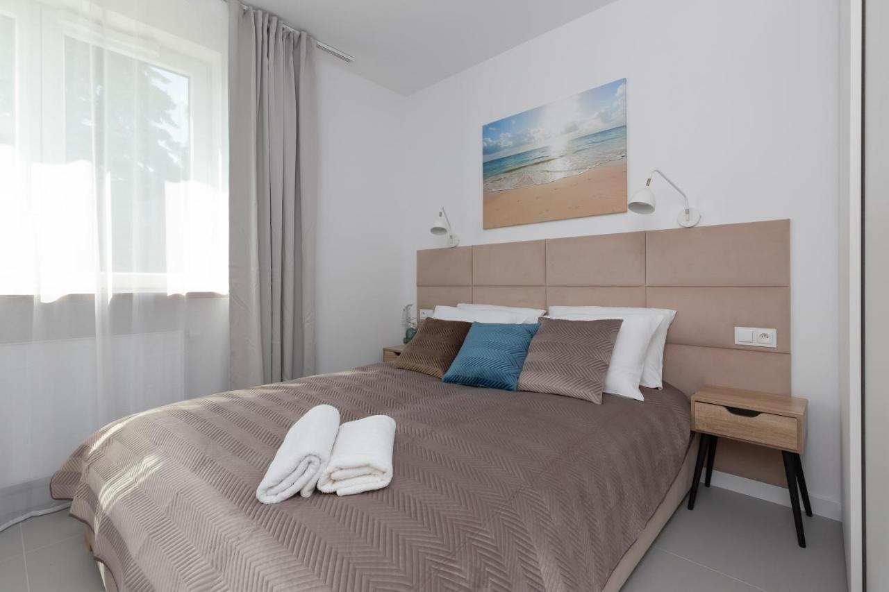 Nowe Bemowo Apartment By Renters Warschau Exterior foto